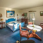 Amazing In Holiday home Chemilly