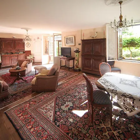 Amazing In Chemilly *