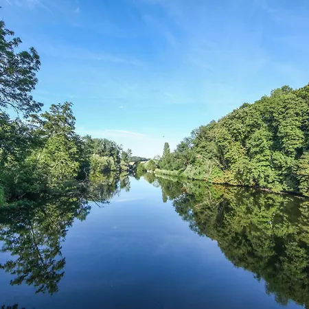 Vakantiehuis Amazing In Chemilly